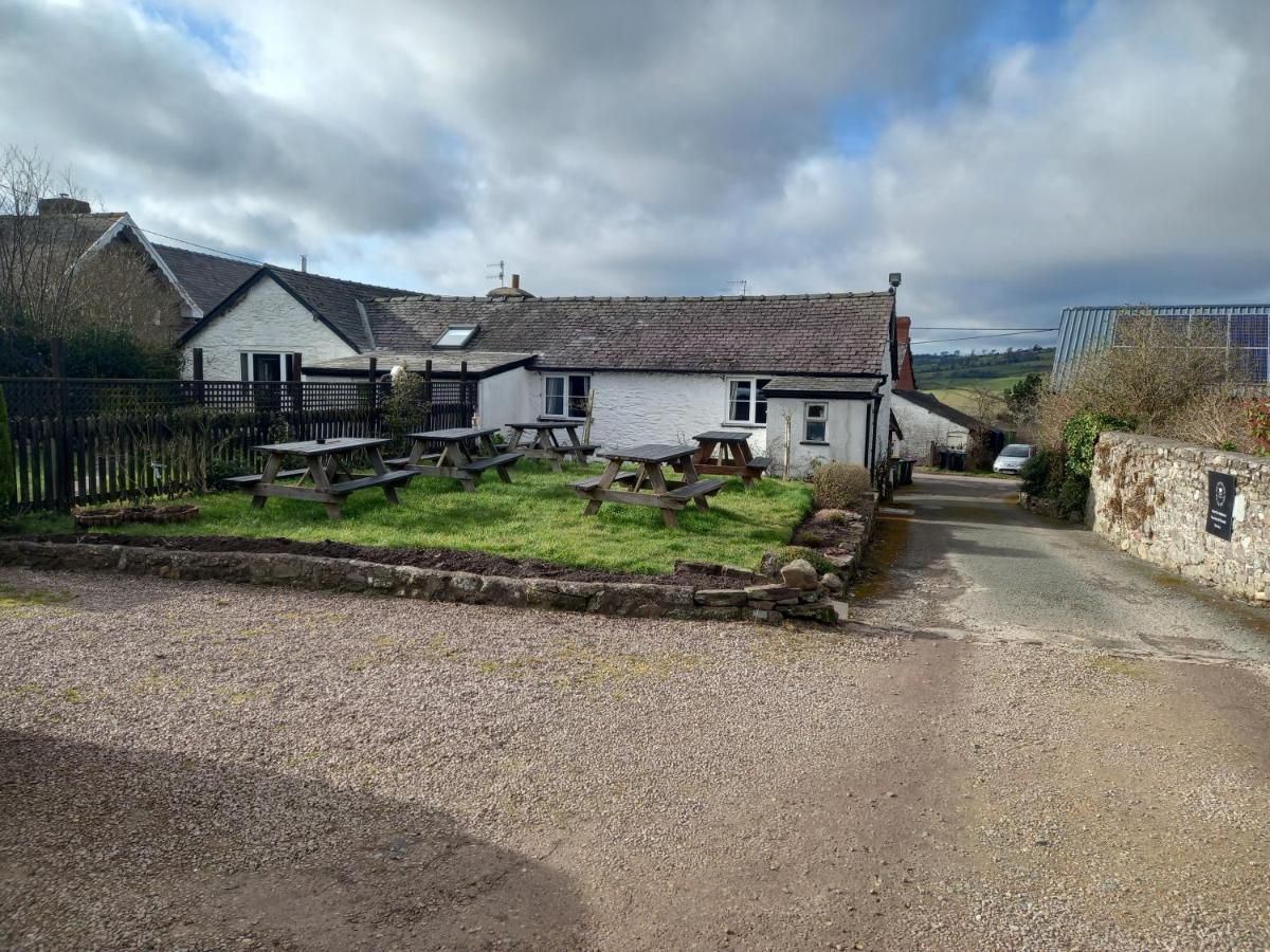 The Crown Inn Wentnor Extérieur photo