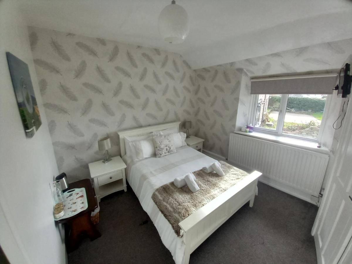 The Crown Inn Wentnor Extérieur photo