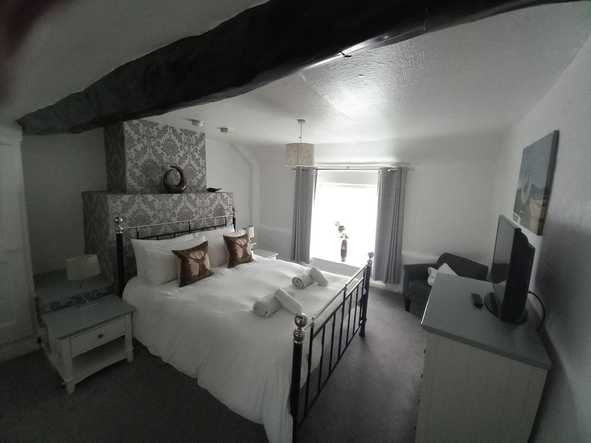 The Crown Inn Wentnor Extérieur photo