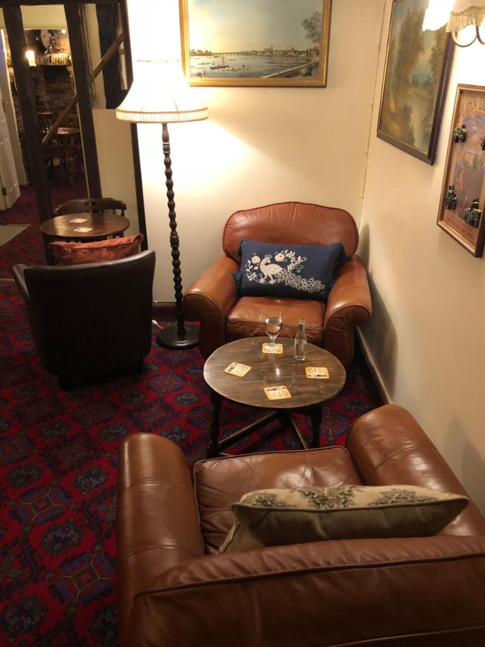 The Crown Inn Wentnor Extérieur photo